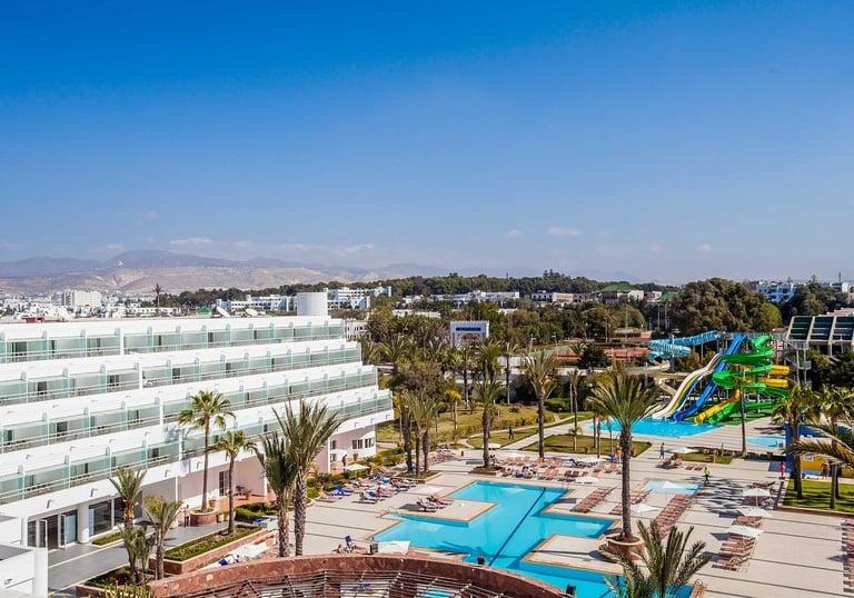 4⭐️ Amadil Ocean Club