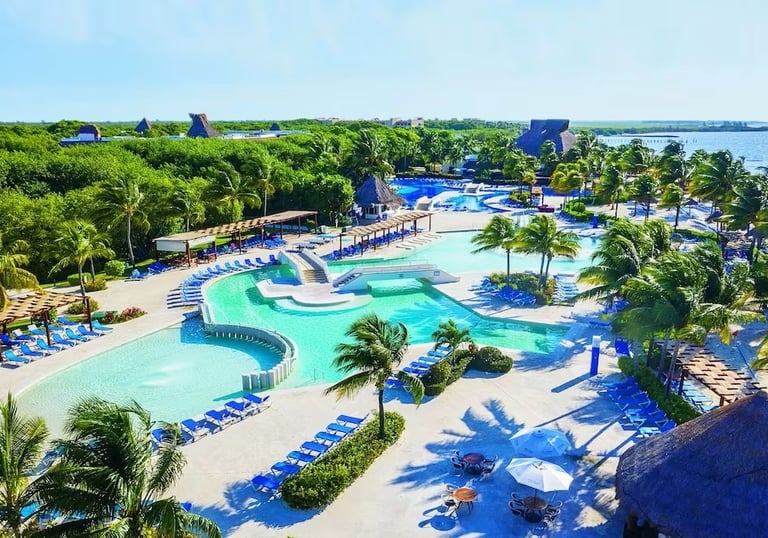 5⭐️ BlueBay Grand Esmeralda-All Inclusive