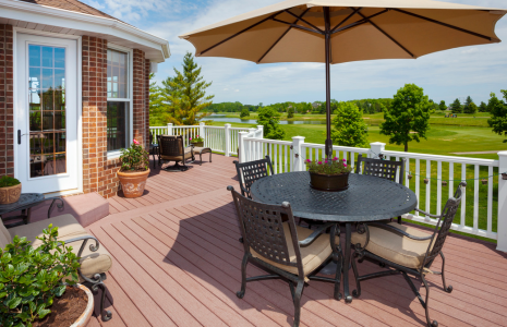 Custom deck construction by Uprise Renovation in Charlotte backyard