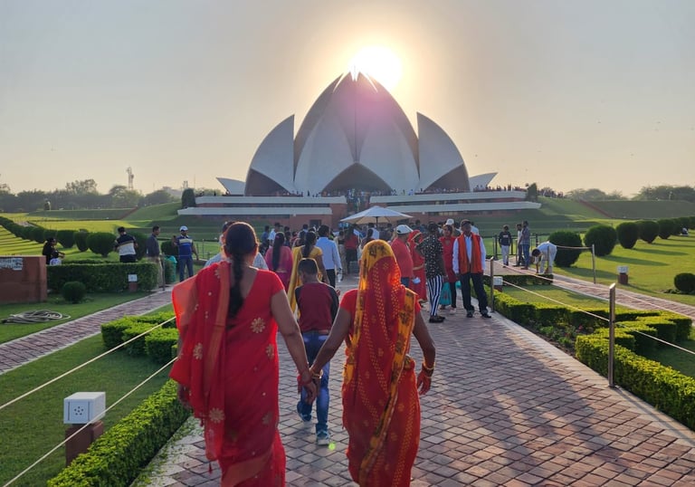 Lotus Temple Delhi Baháʼí House of Worship famous tourist attractions in Delhiplaces to visit in