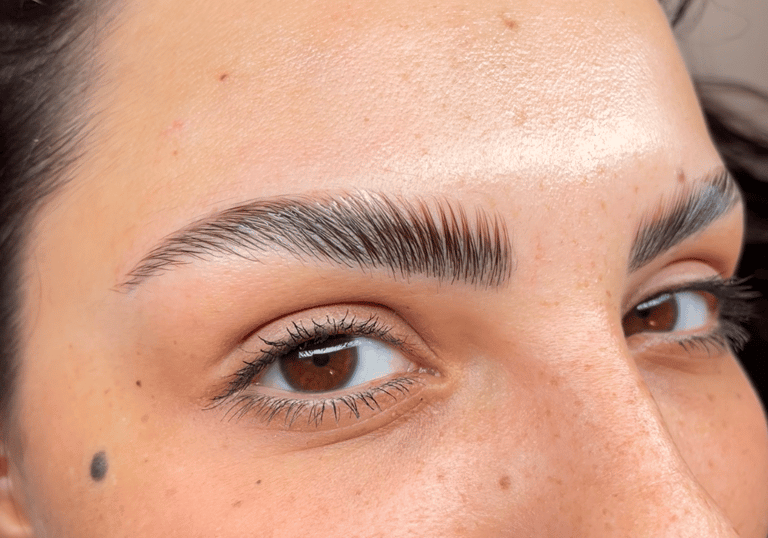 Sobrancelha Brow lamination casagranbelle