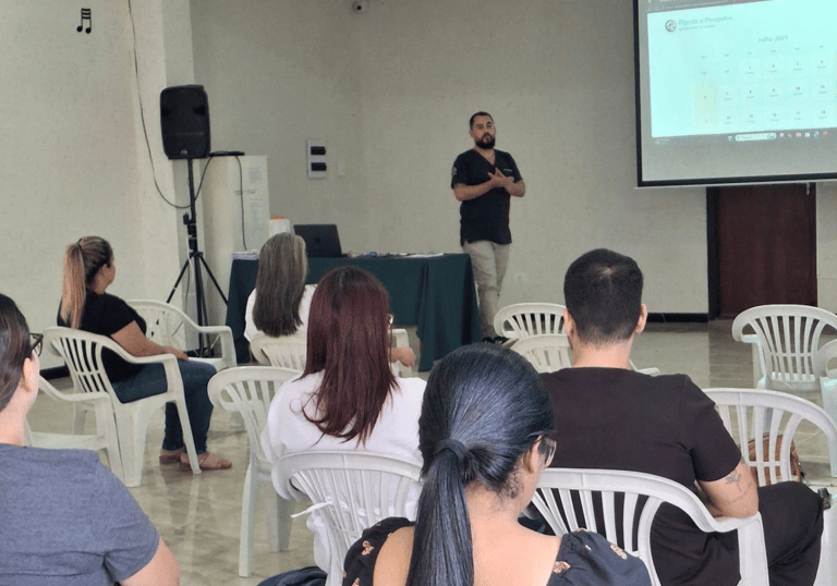Ariéu Azevedo Moraes em palestra