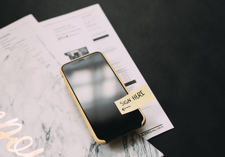 mobile phone contract signing negotiation