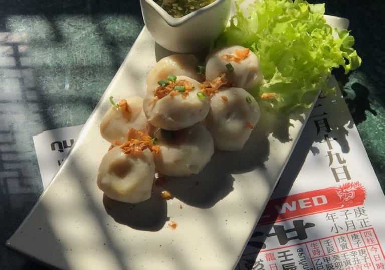 เมนูอาหารจีนประยุกต์และของว่างแสนอร่อยที่ ยงคังคาเฟ่ นครศรีธรรมราช