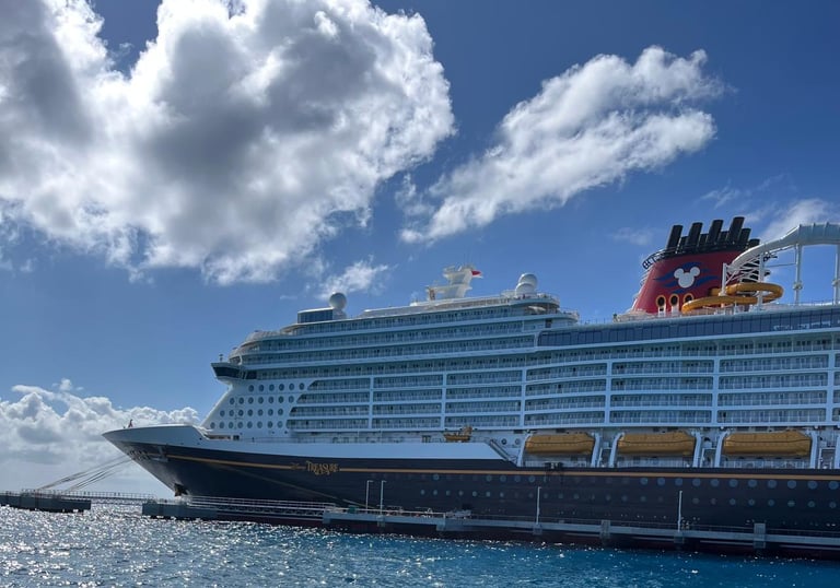 Crucero Disney Treasure por las bahamas e isla Castaway cay 