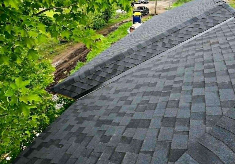 Residential roof replacement by I.B. Roofing Muskoka