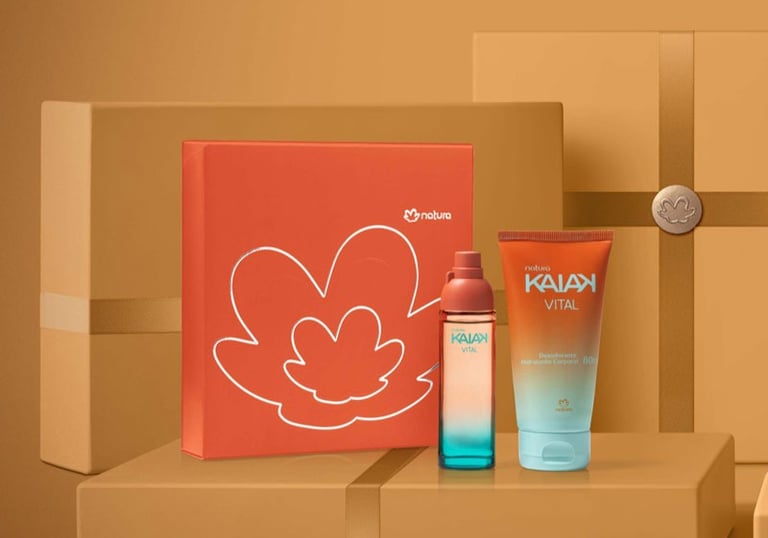 Set de regalo de perfumería Natura Kaiak Vital con crema corporal y caja de regalo.