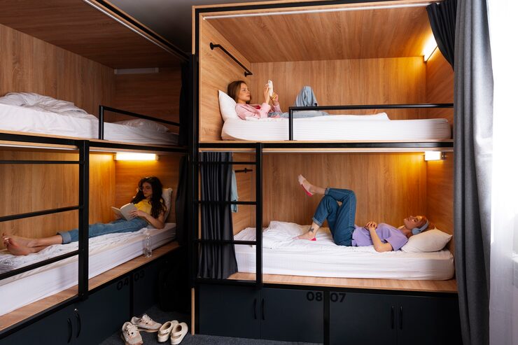 Double bunker type beds