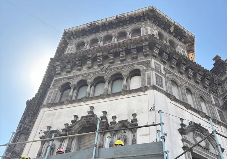 Proceso de restauración del edificio de valor patrimonial de la Casa Fracasi realizado por Almapiedra.