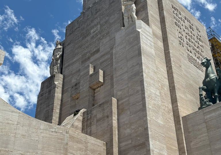 Monumento a la Bandera de Rosario protegido con la nanotecnología Aquashield Forte de Tecnan y restaurado por Almapiedra..