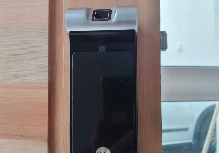 Instalção profisional de fechaduras de todos os modelos 