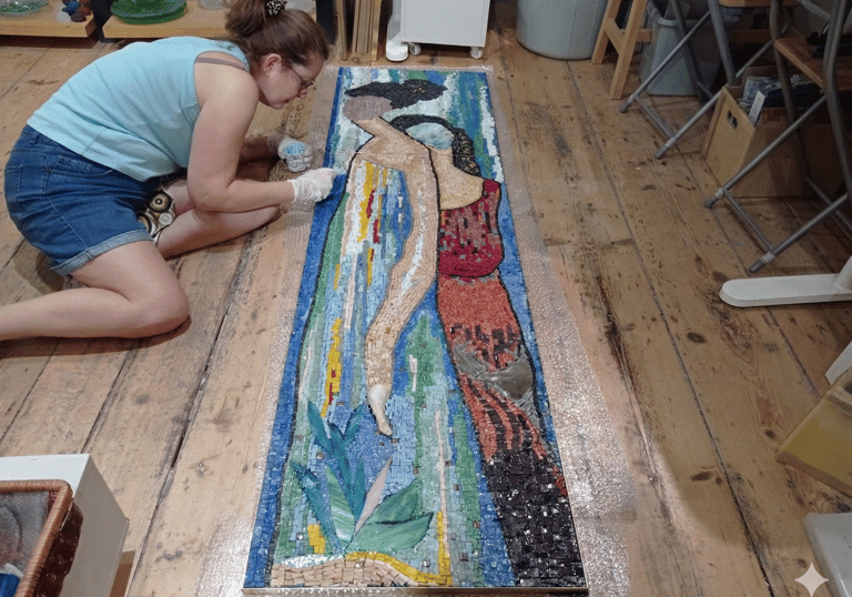 Cam Mozaik Duvar Panosu