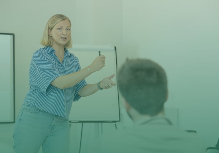 Iris Van Belleghem begeleidt een emotionele intelligentie training voor een professioneel team