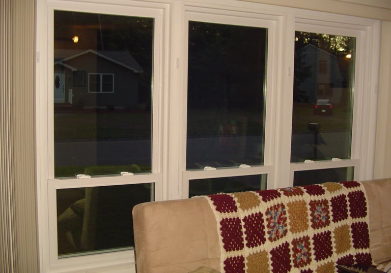 Oriel Window replacement of picture over awning windows