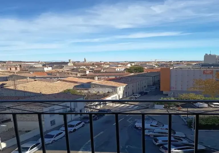 Service de vidage appartement au 5eme étage à Nimes
