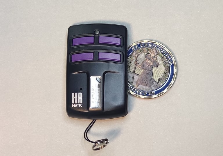 Universalus vartų pultelis HR Matic HR Multi kopijuoja virš 225 modelių