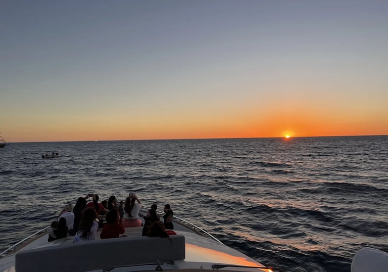 puesta de sol en yate cabo san lucas - sunset at yacht 