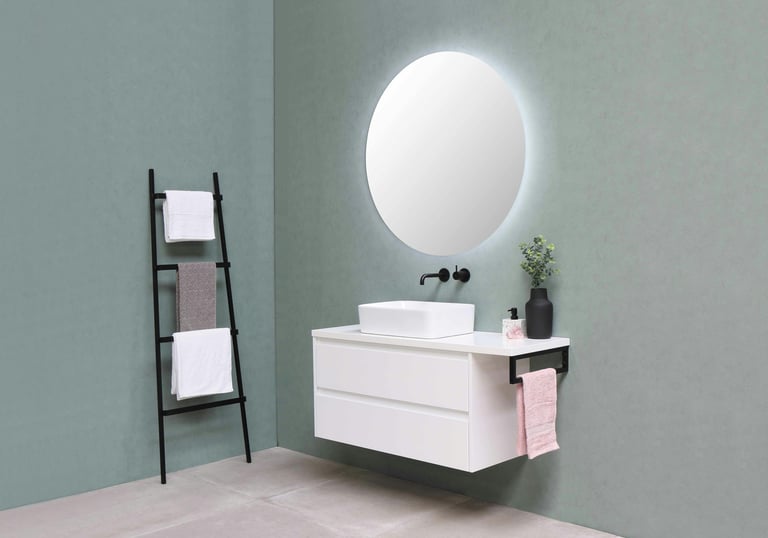 "Discover new innovative smart mirrors with advanced features for 2024"