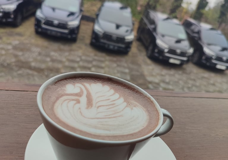 Sewa-innova-reborn-surabaya-bromo