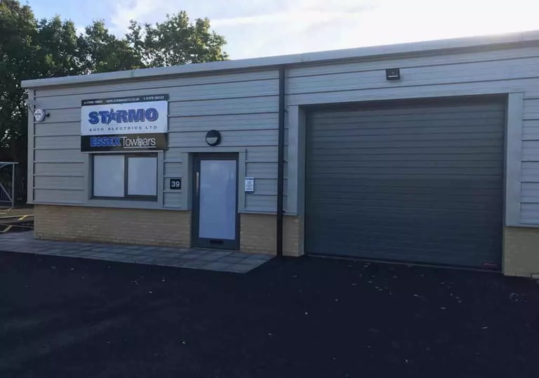Starmo Auto Electrics and Essex Towbars fitting centre in Braintree offering Thule bike rack install