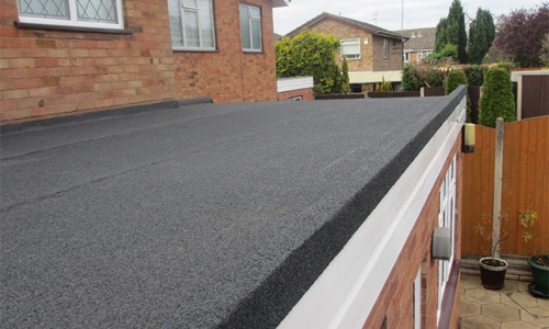 flat roofing contractor