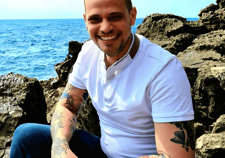 Erwan Segura, psychopraticien et hypnothérapeute à Vallauris, Antibes et Cannes