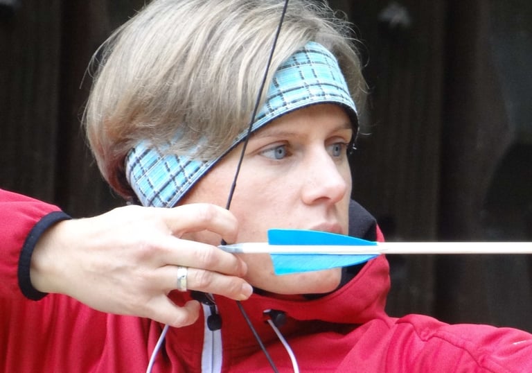 Achtsames Bogenschießen zur Schulung von Fokus, Klarheit und Selbstführung