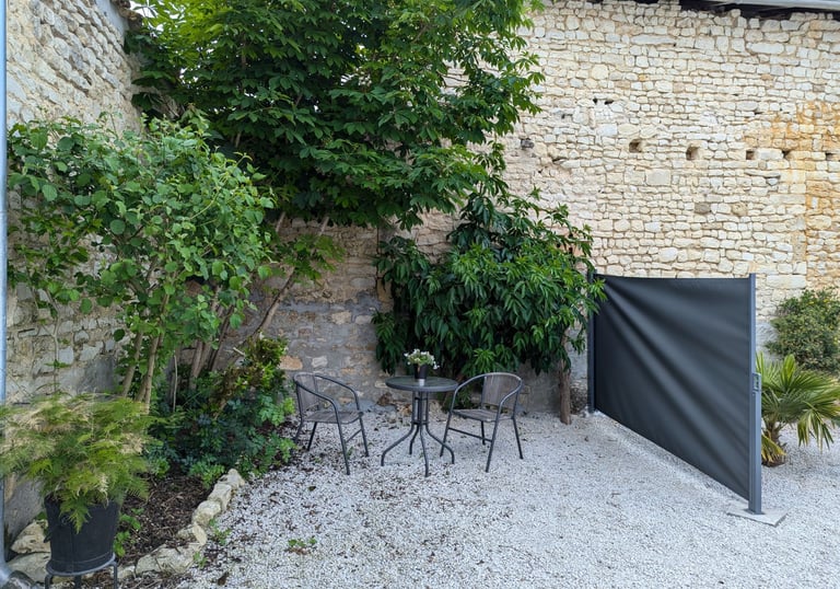 Vue exterieure du gîte agate à Champniers prêt d'Angoulême