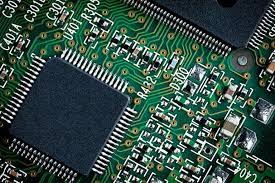 Learn the steps in making a PCB board prototype with Omini’s expert guidance.