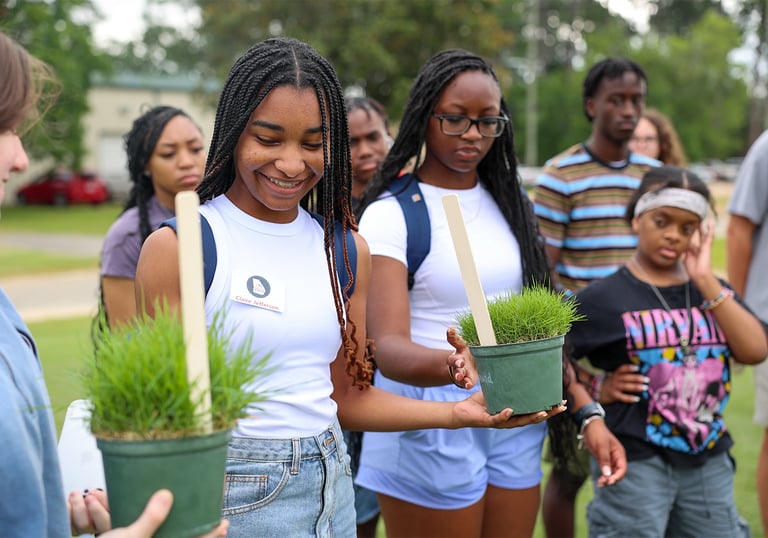 365WeThrive Inc. we are cleaning ups communities and plant seeds along the way. personal growth