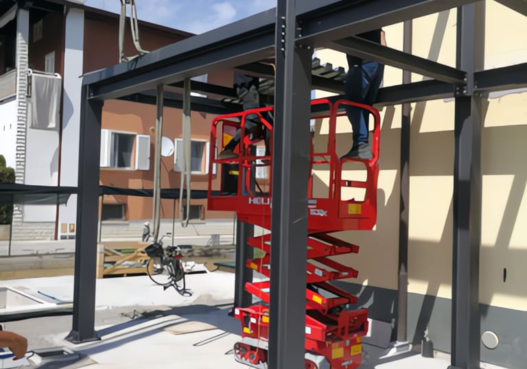 montaggio di una struttura metallica