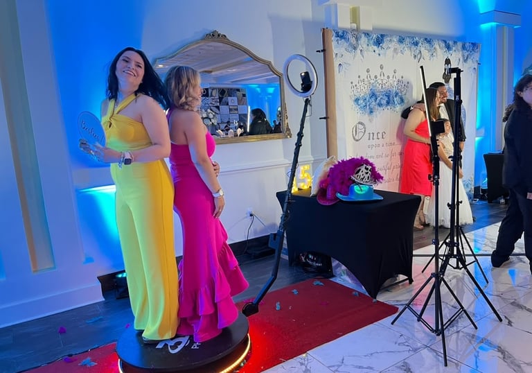 alt="360 photo booth quinceañera Rockville Maryland''