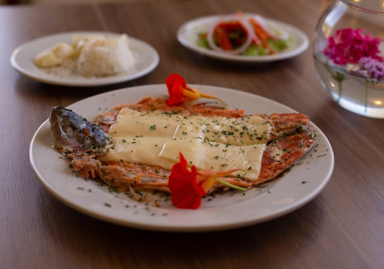 Refugio Génesis, Restaurante, Trucha, Comida típica, Lago de Tota, Laguna de Tota
