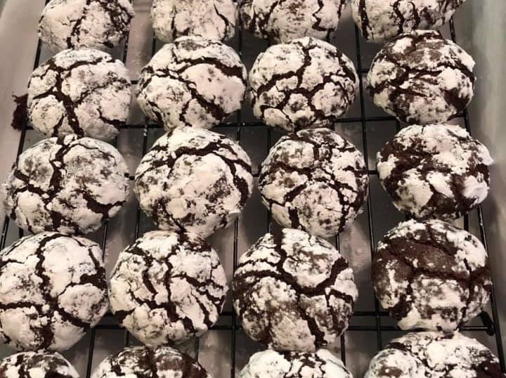 chocolate crinkles