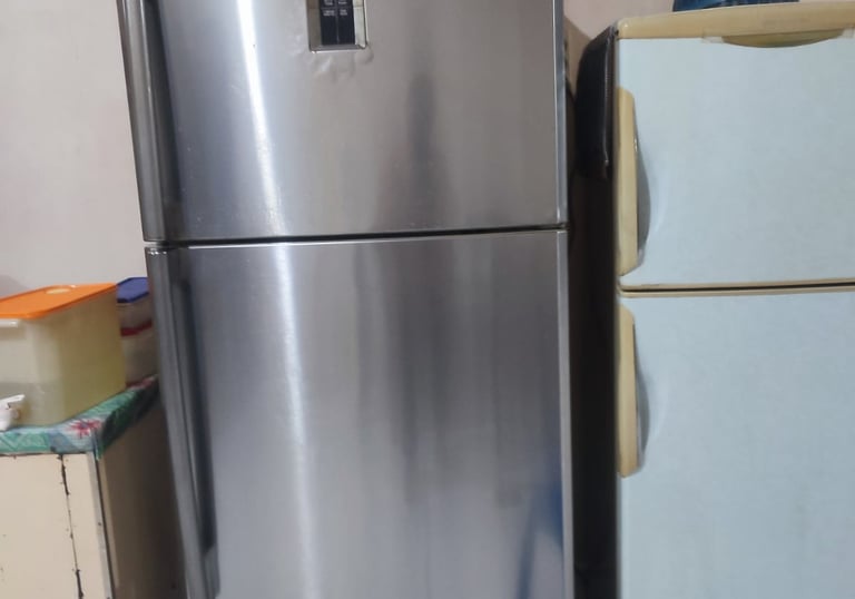 layanan service kulkas dan alat pendingin lainnya di Pekanbaru dengan teknisi berpengalaman 