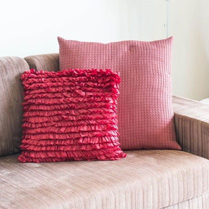 Custom Cushion Cvoevrs