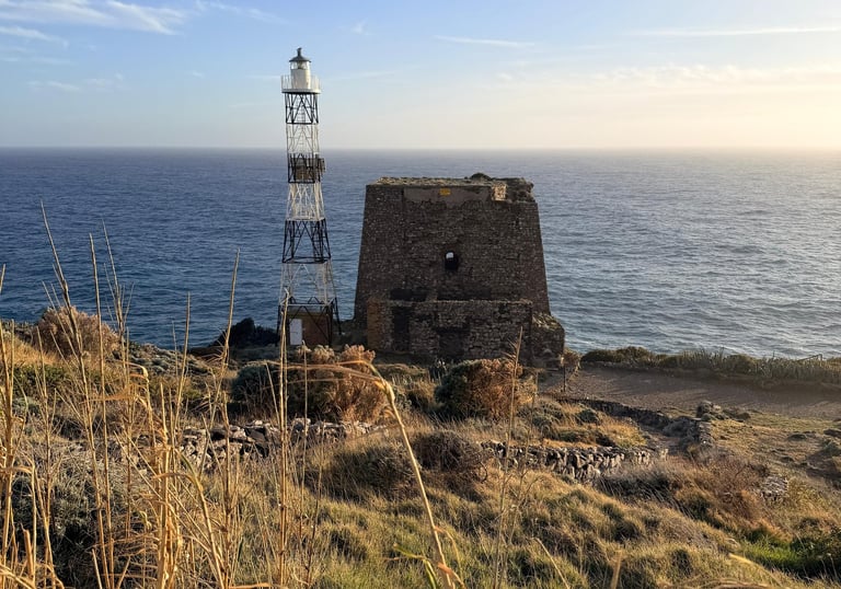 punta-campanella-tramonto-natura-estate-hiking