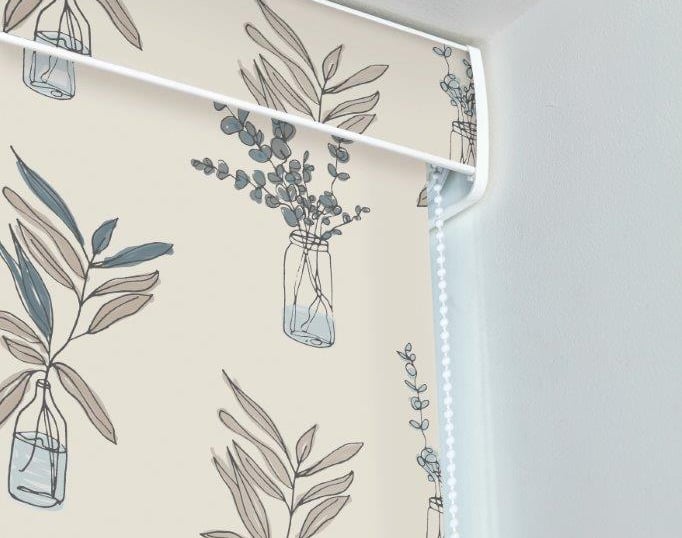 Semi cassette roller blinds