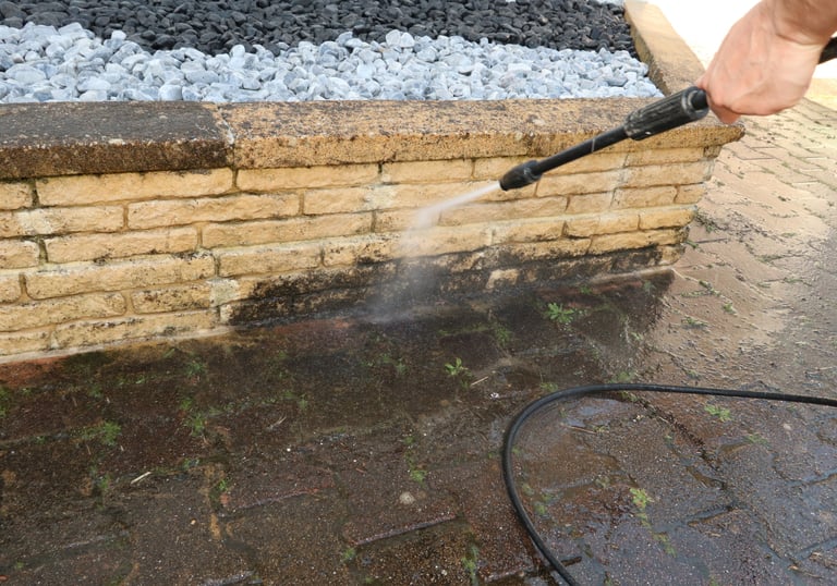 pressure washing bricks and stone