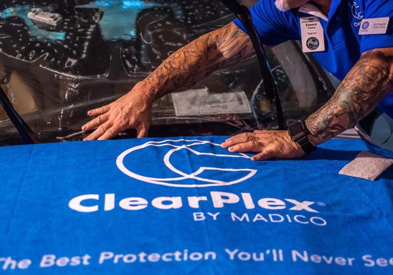 Proteção de parabrisa ClearPlex em Campinas