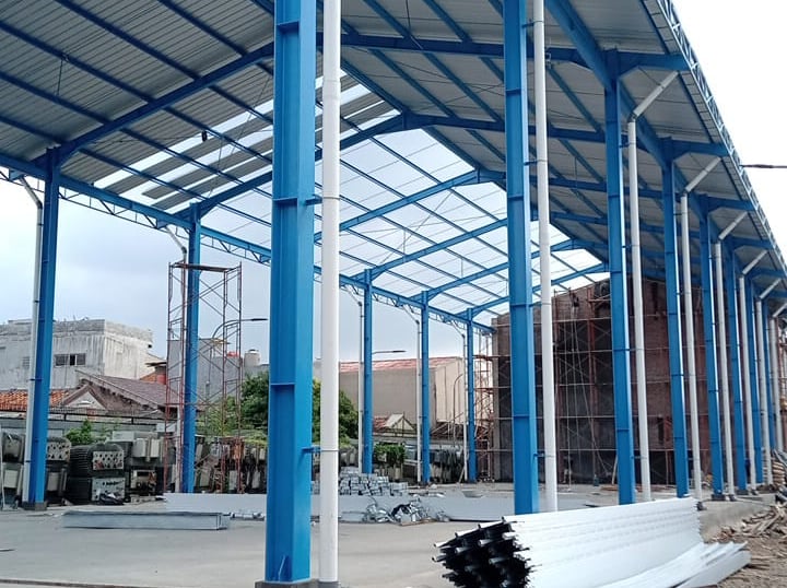 Atap Gudang Baja Ringan