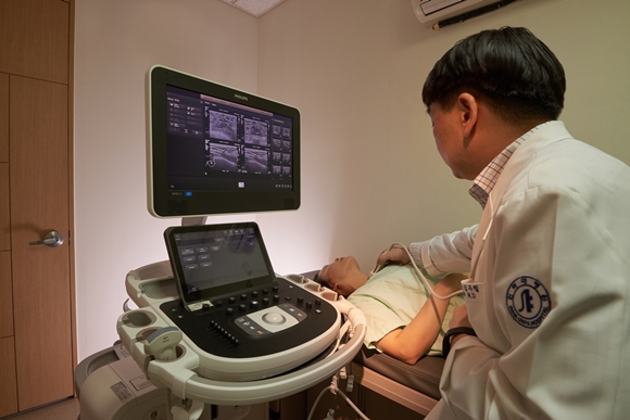 An image of Ultrasound Therapy, HIFU for Cancer treatment