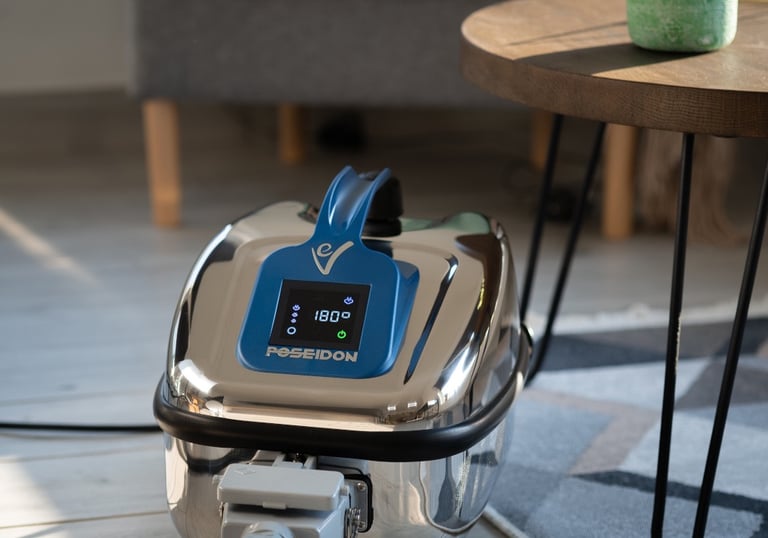 Przemysłowy generator pary EV Poseidon. Przeznaczony do ciężkich prac sterylizacyjnych w branży HoReCa i szpitalach.