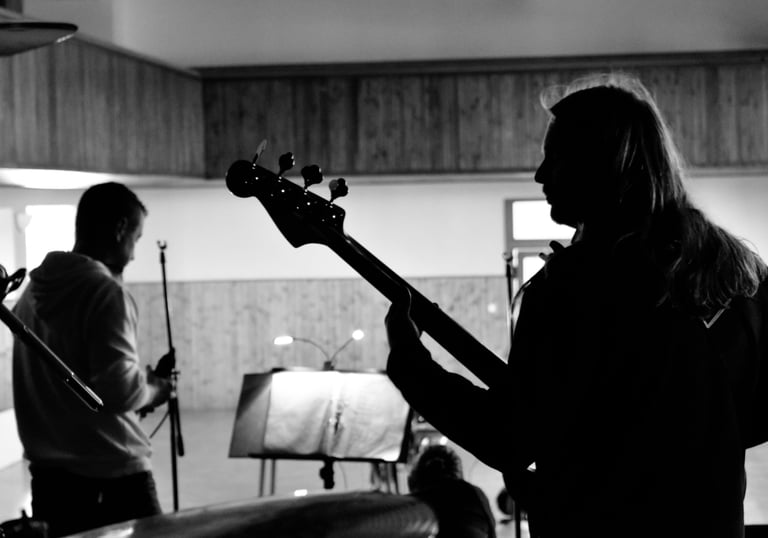 groupe de musique en répétition à Bayonne, Biarritz, Anglet, Pays basque