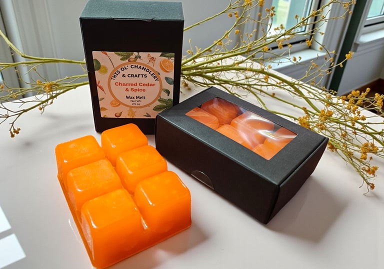 Small batch Charred Cedar and Spice wax melts with warm woodsy scent, handmade wax melts from Kalisp