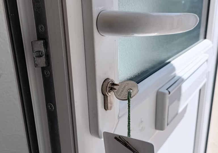 broken key removal new lock fitted