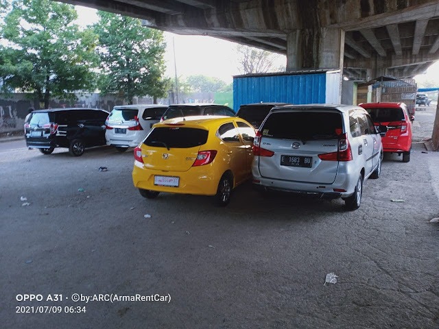 Penyewaan mobil terdekat di Cirebon untuk kebutuhan transportasi dalam dan luar kota yang fleksibel.