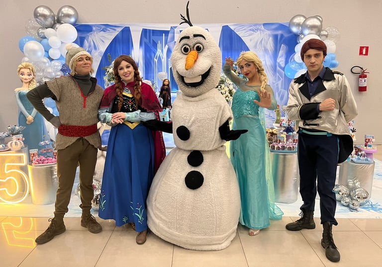 Personagens de Princesas Frozen, Anna Elsa, Olaf para festas infantis. 