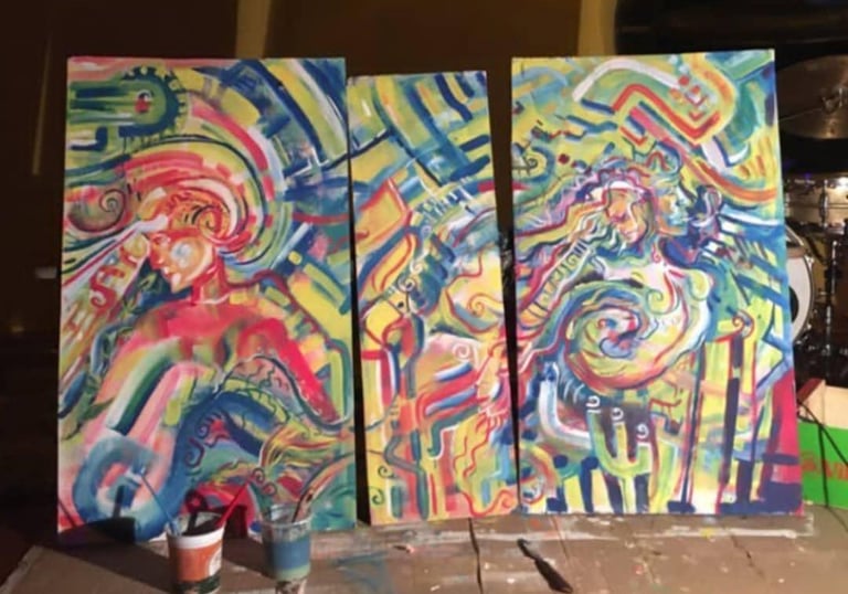 La peinture de Oz Galactic wizards juste à la fin de l'expérience