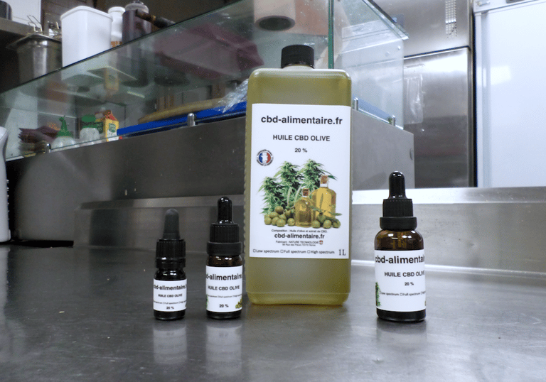 Huile d'olive enrichie en CBD, bouteille d'un litre, fiole de 30ml, de 10ml et de 5 ml
